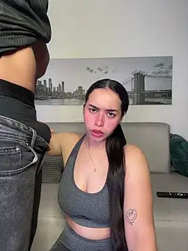 SophieRoyals online show from May 6, 2026, 12:54 pm