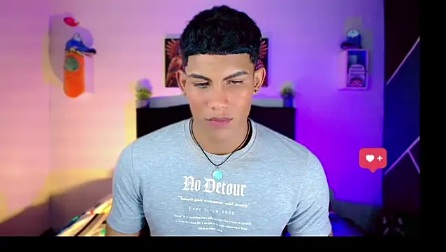 Damian latinxxx online show from March 8, 2025, 6:10 am