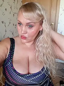 IsabellaBoni online show from April 10, 2026, 6:40 am