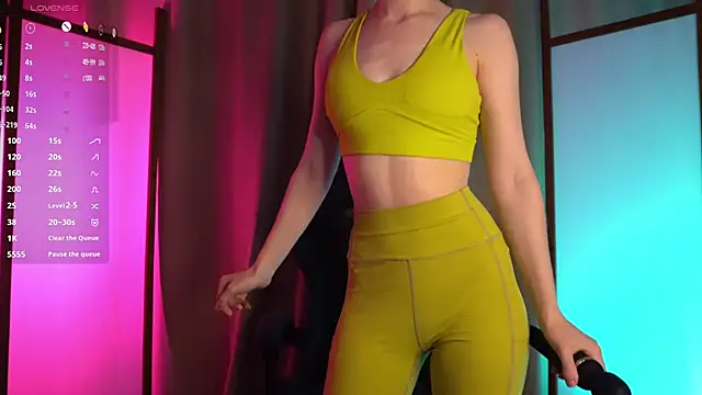 Snapshot of brendacom chatting on October 1, 2025, 4:13 pm brendacom online show from October 1, 2025, 4:13 pm