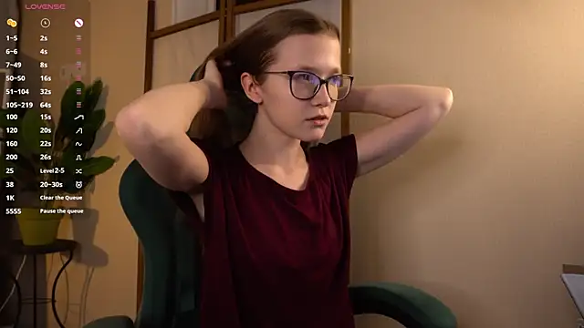 Snapshot of brendacom chatting on October 9, 2025, 4:05 pm brendacom online show from October 9, 2025, 4:05 pm