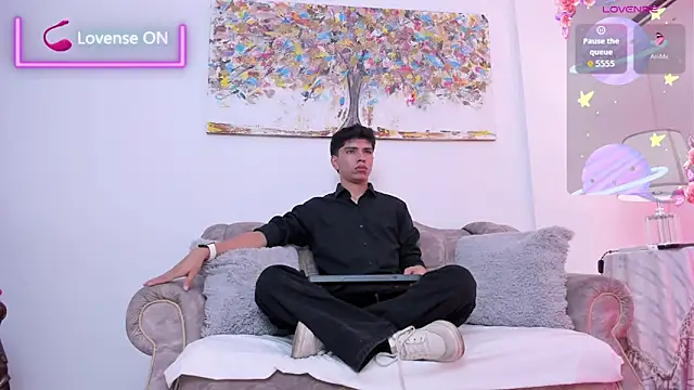 Santy carrington online show from April 2, 2026, 7:55 pm