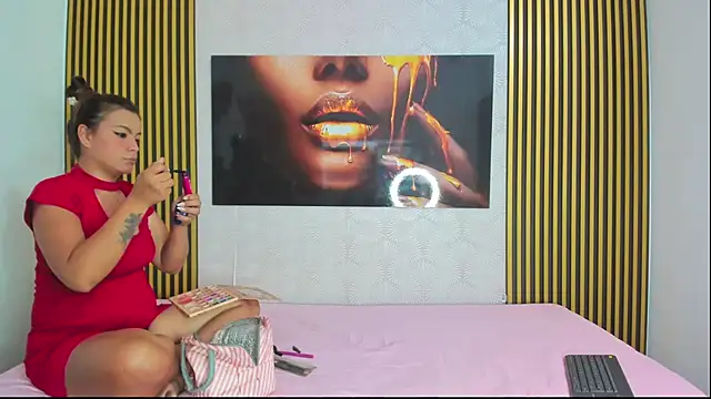 Snapshot of that_temptation chatting on December 3, 2024, 6:17 pm that temptation online show from December 3, 2024, 6:17 pm