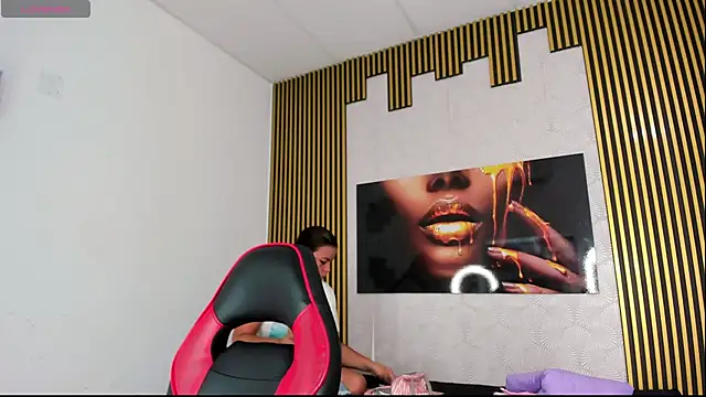 Snapshot of that_temptation chatting on December 9, 2024, 6:35 pm that temptation online show from December 9, 2024, 6:35 pm