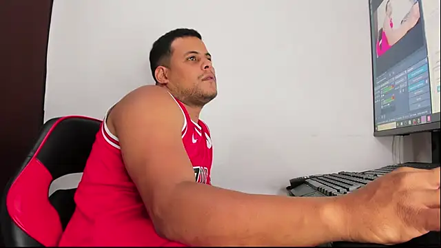 Snapshot of that_temptation chatting on December 15, 2024, 6:48 pm that temptation online show from December 15, 2024, 6:48 pm