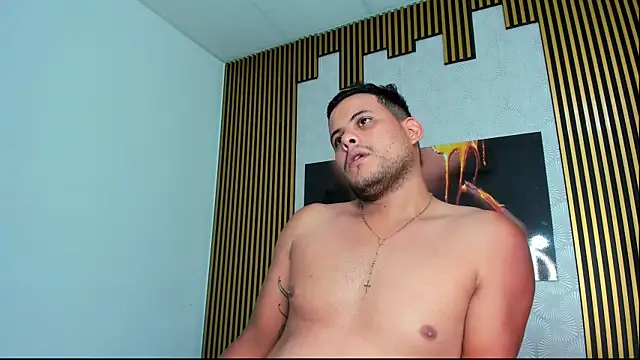 Snapshot of that_temptation chatting on December 17, 2024, 6:20 pm that temptation online show from December 17, 2024, 6:20 pm