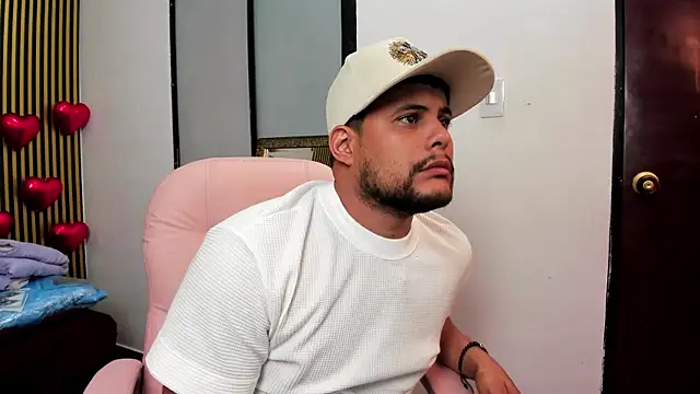 Snapshot of that_temptation chatting on February 16, 2025, 6:10 pm that temptation online show from February 16, 2025, 6:10 pm