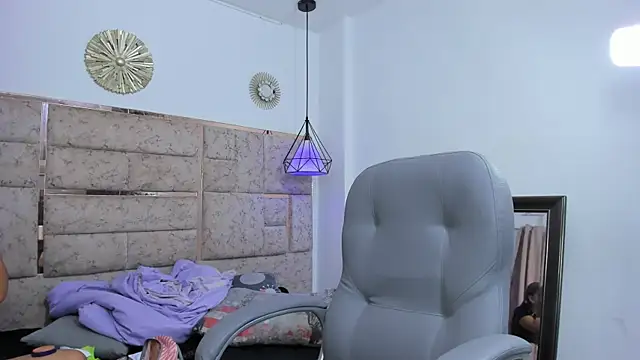 Snapshot of that_temptation chatting on March 6, 2025, 6:26 pm that temptation online show from March 6, 2025, 6:26 pm