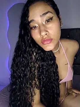 jaderossxx online show from March 28, 2026, 1:43 pm