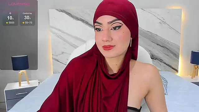 Snapshot of fatimarab chatting on December 13, 2024, 7:53 pm fatimarab online show from December 13, 2024, 7:53 pm