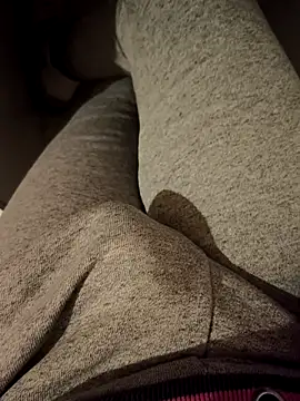 franko1987 online show from February 13, 2026, 4:08 am