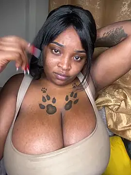 Snapshot of Savage_baby chatting on December 28, 2024, 6:40 pm Savage baby online show from December 28, 2024, 6:40 pm