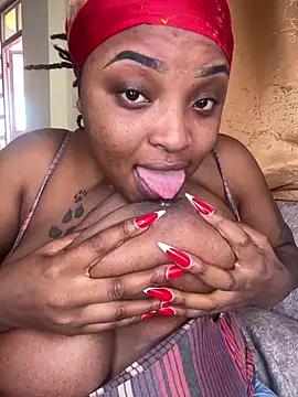 Snapshot of Savage_baby chatting on December 31, 2024, 8:48 am Savage baby online show from December 31, 2024, 8:48 am