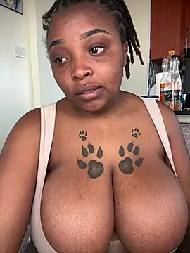 Snapshot of Savage_baby chatting on January 19, 2025, 10:28 am Savage baby online show from January 19, 2025, 10:28 am