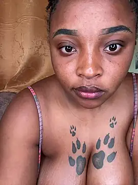 Snapshot of Savage_baby chatting on February 26, 2025, 2:25 pm Savage baby online show from February 26, 2025, 2:25 pm