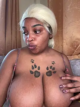 Snapshot of Savage_baby chatting on March 17, 2025, 9:55 am Savage baby online show from March 17, 2025, 9:55 am