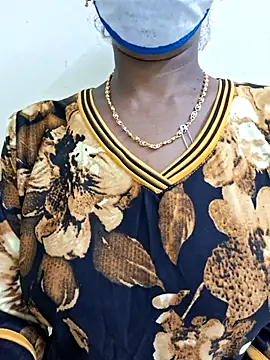 Snapshot of Tamil--Rani chatting on December 14, 2025, 3:17 pm Tamil--Rani online show from December 14, 2025, 3:17 pm