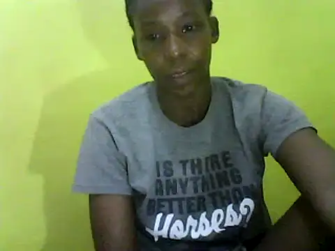 Snapshot of Claris2 chatting on January 28, 2025, 7:21 pm Claris2 online show from January 28, 2025, 7:21 pm