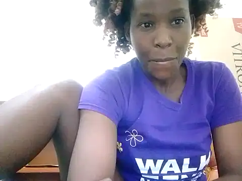 Snapshot of Claris2 chatting on September 30, 2025, 8:47 pm Claris2 online show from September 30, 2025, 8:47 pm