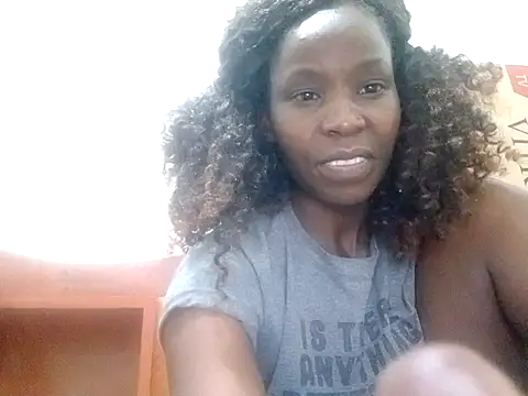 Snapshot of Claris2 chatting on October 10, 2025, 7:57 pm Claris2 online show from October 10, 2025, 7:57 pm