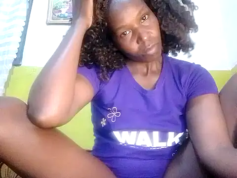 Snapshot of Claris2 chatting on October 25, 2025, 8:03 pm Claris2 online show from October 25, 2025, 8:03 pm