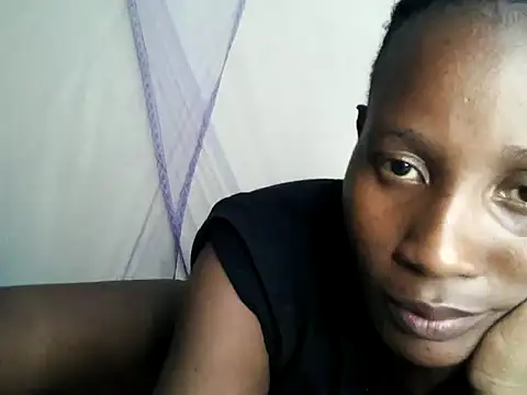 juiccypussy online show from April 18, 2026, 5:39 pm