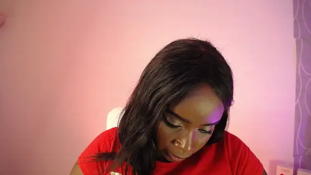 Britanymooree online show from December 4, 2024, 4:10 am