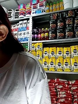 Snapshot of Magica_lorena chatting on February 12, 2026, 1:50 pm Magica lorena online show from February 12, 2026, 1:50 pm