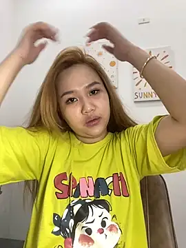 Snapshot of Odette68 chatting on February 7, 2026, 4:16 am Odette68 online show from February 7, 2026, 4:16 am