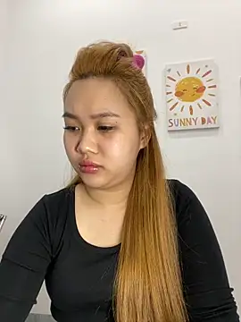 Snapshot of Odette68 chatting on February 10, 2026, 8:07 am Odette68 online show from February 10, 2026, 8:07 am