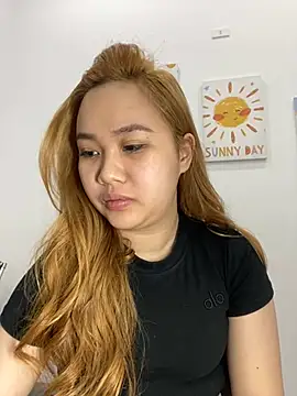 Snapshot of Odette68 chatting on February 12, 2026, 3:01 am Odette68 online show from February 12, 2026, 3:01 am