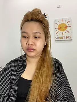 Snapshot of Odette68 chatting on February 24, 2026, 12:19 am Odette68 online show from February 24, 2026, 12:19 am