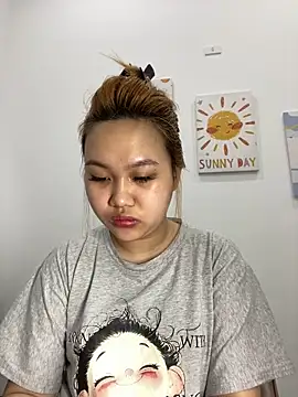 Odette68 online show from March 13, 2026, 2:07 am