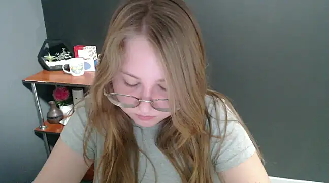 lady minx online show from December 20, 2024, 11:00 am