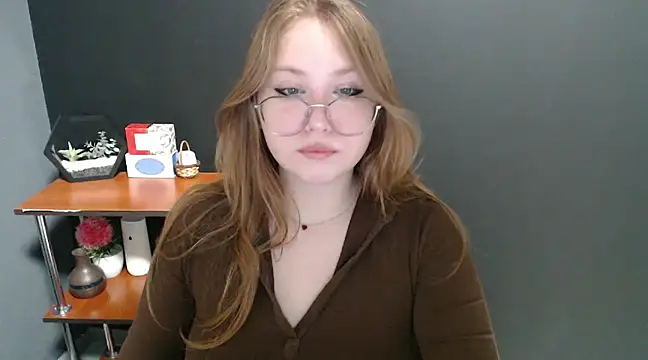 lady minx online show from December 26, 2024, 7:24 am