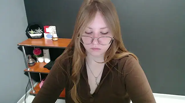 lady minx online show from January 10, 2025, 7:35 am