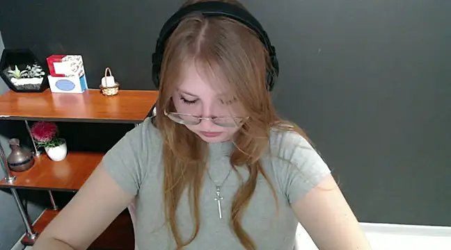 lady minx online show from January 20, 2025, 12:28 pm