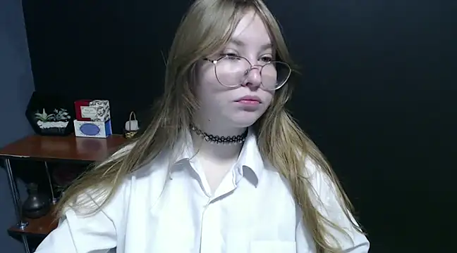 lady minx online show from January 27, 2025, 7:14 am