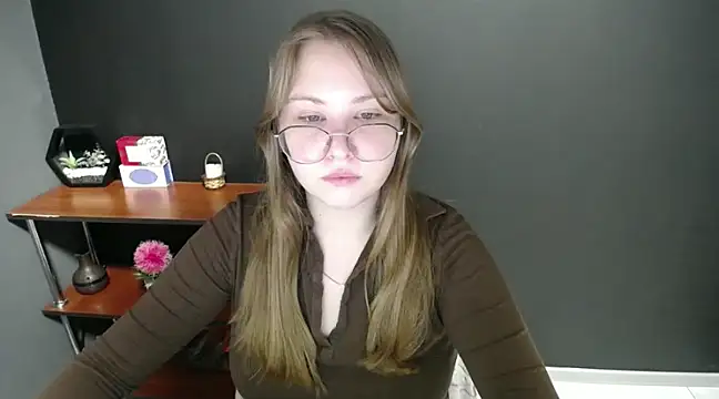 lady minx online show from February 7, 2025, 7:18 am