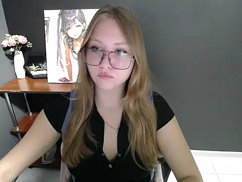 lady minx online show from September 17, 2025, 6:37 am