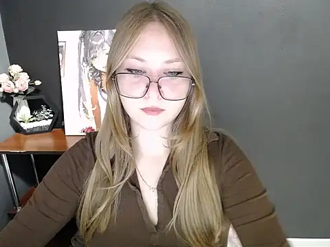 lady minx online show from October 14, 2025, 6:36 am