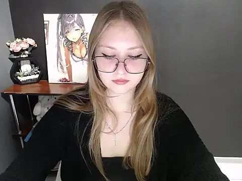 lady minx online show from November 4, 2025, 7:40 am