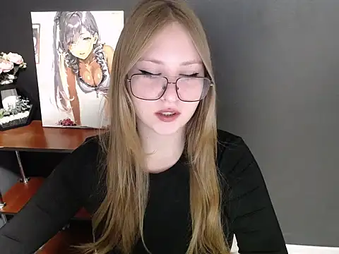 lady minx online show from November 12, 2025, 7:20 am