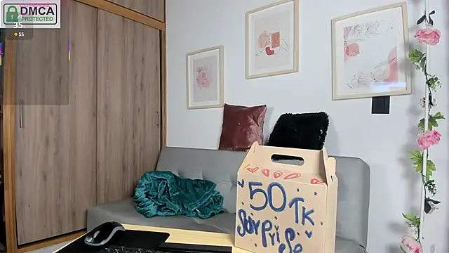 Veronica isaza   online show from March 13, 2026, 12:12 pm