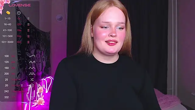 Snapshot of rozzhaos8 chatting on February 20, 2025, 7:08 pm rozzhaos8 online show from February 20, 2025, 7:08 pm