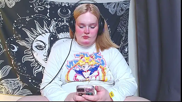 Snapshot of rozzhaos8 chatting on September 30, 2025, 8:58 pm rozzhaos8 online show from September 30, 2025, 8:58 pm