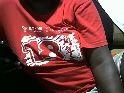 Snapshot of sweet_gal01 chatting on October 28, 2025, 6:32 pm sweet gal01 online show from October 28, 2025, 6:32 pm