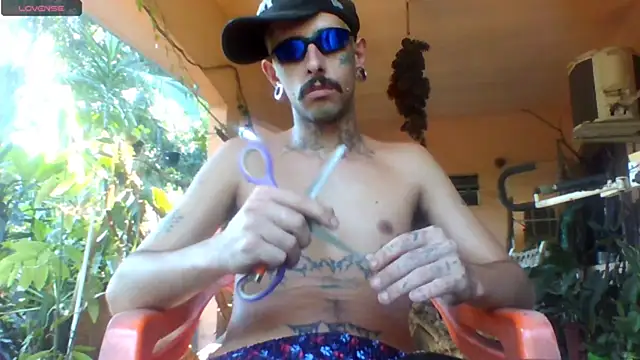 sellvageria online show from March 27, 2026, 5:34 pm