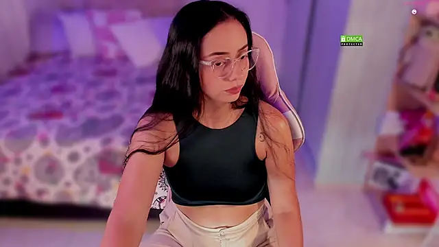 Snapshot of Aleja24Evans chatting on December 4, 2024, 11:35 pm Aleja24Evans online show from December 4, 2024, 11:35 pm