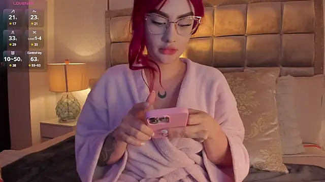 StacyRigel online show from January 10, 2025, 7:35 am